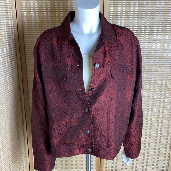 🔷J Jill Red Floral Jacquard Lightweight Jacket Button Up Long Sleeve Size Medium - Picture 1 of 8